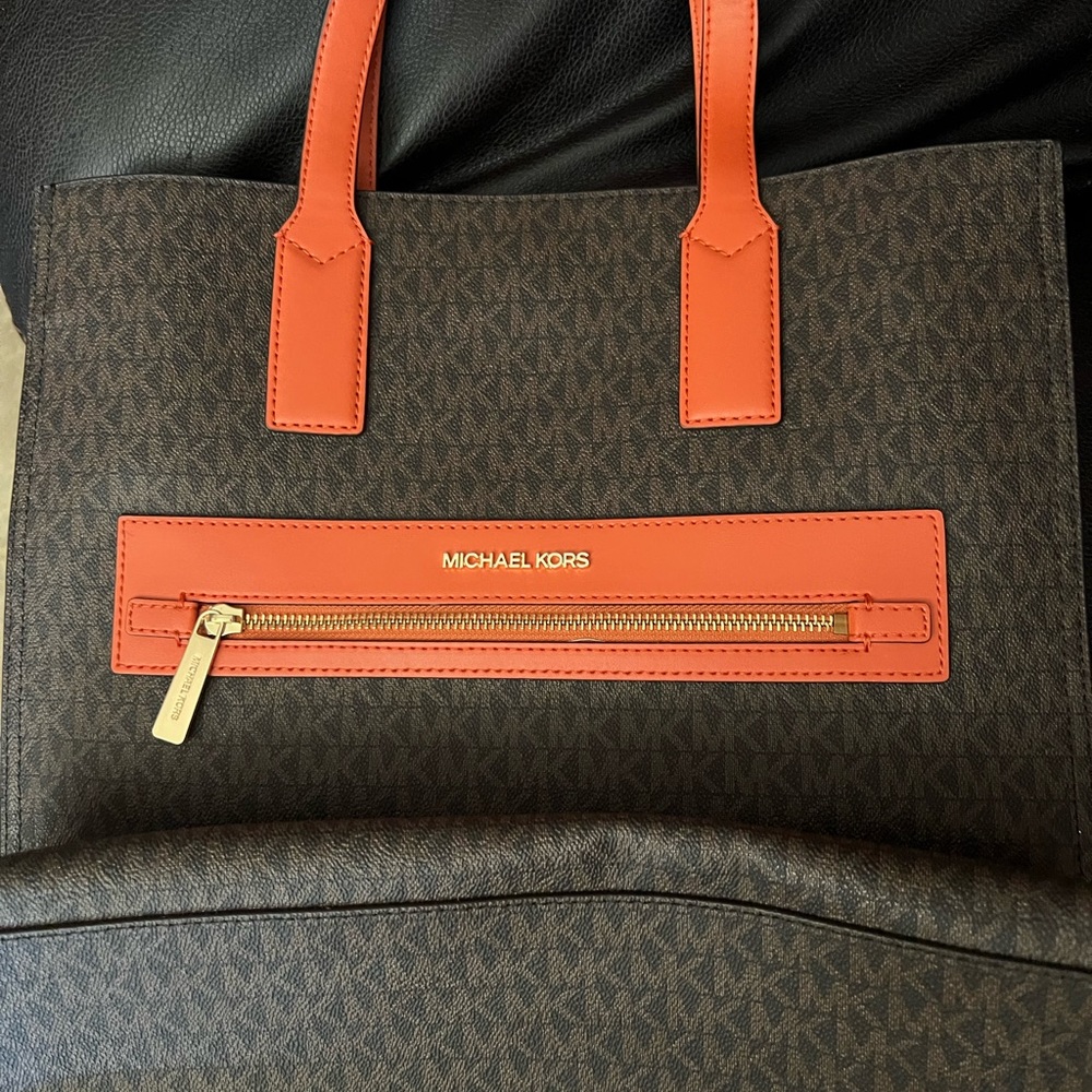 Michael Kors Kenly Tote